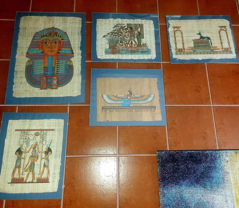 Quadros de papiro emoldurados