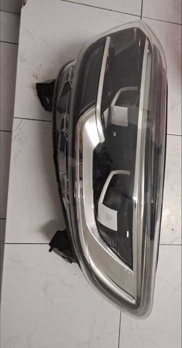 Otica Renault Kadjar esquerdo