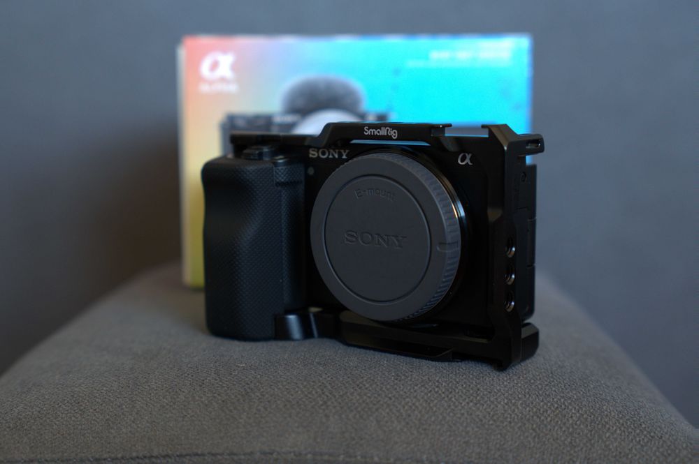 Sony Zve10 Muito Nova | Cage Small rig | 5 baterias | Carregador | bolsa