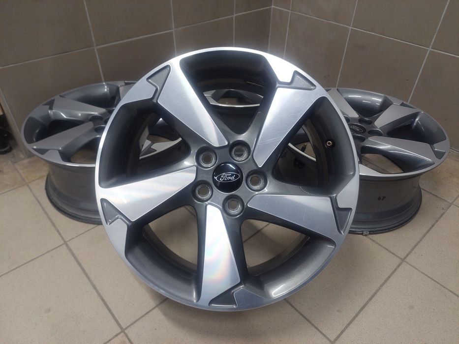 Оригінальні легкосплавні диски Ford Volvo R17 5×108