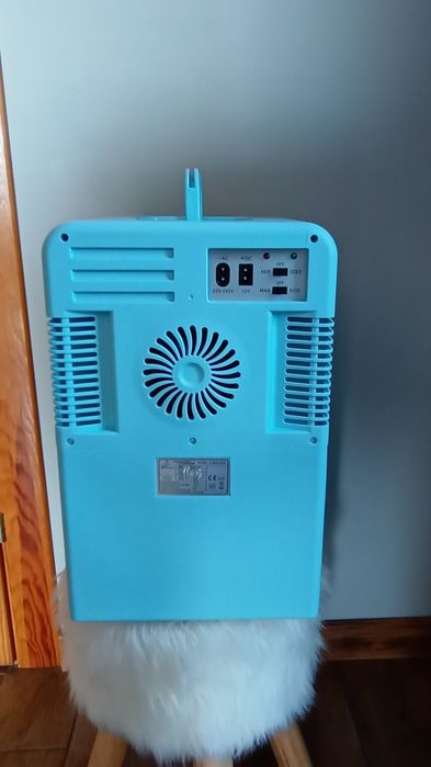 Mini lodówka turystyczna