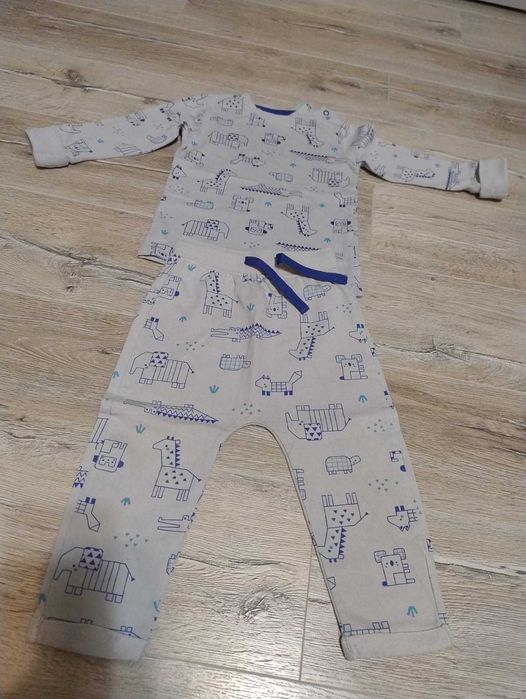 Dres 5.10.15 rozmiar 80. Nowy.