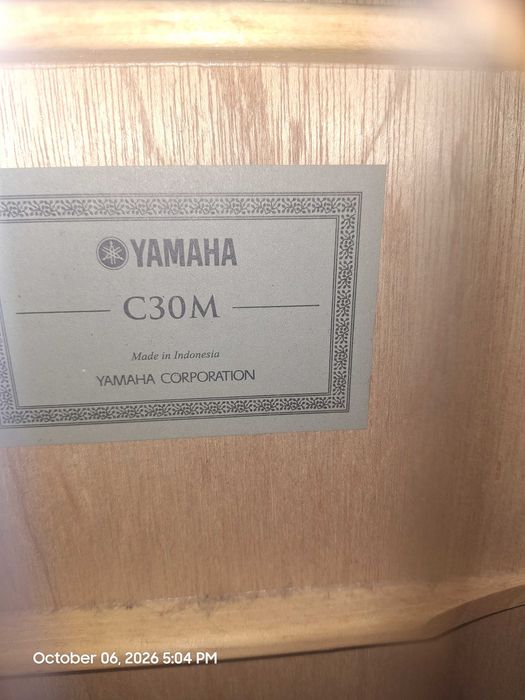 Guitarra Clássica Yamaha C30M Natural (Indonésia, 2017)