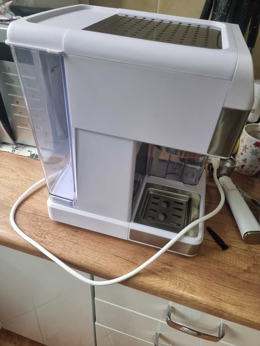Ekspres do kawy Cecotec jak nowy