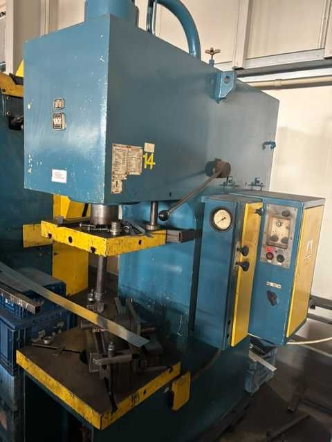 Prasa hydrauliczna 25 ton PYE 25S1