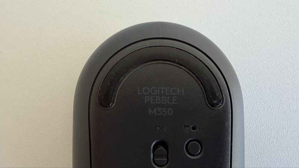 Rato Logitech Pebble
