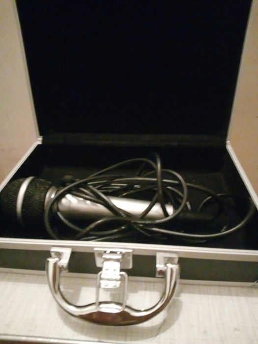 Микрофон со шнуром до 4м