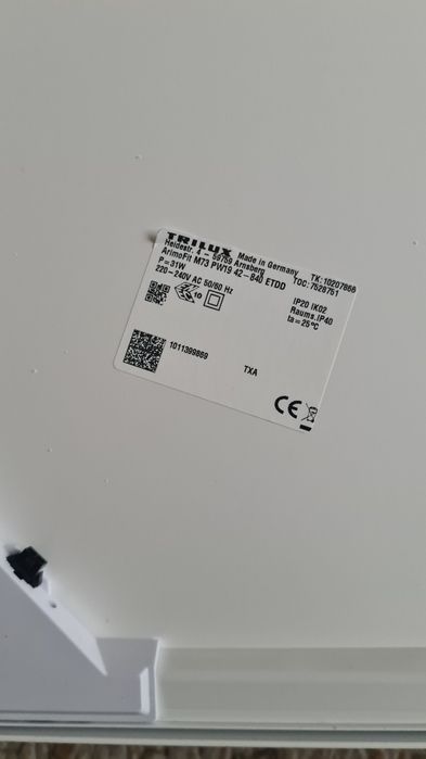 Lampa sufitowa wpuszczana led Trilux ArimoFit M73