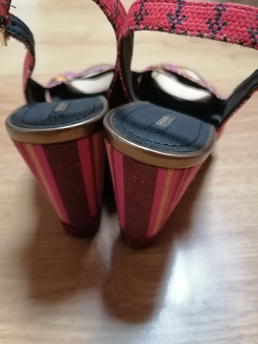 Sandały na koturnie Geox Respira 37