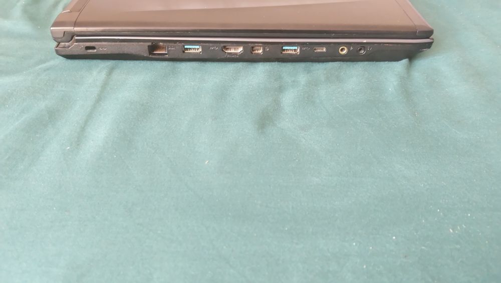 Laptop MSI  i7/16GB/GTX1050Ti/17.3"