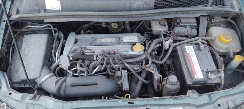 Opel Zafira A  2.2 benzyna/LPG  2002r  7 osób