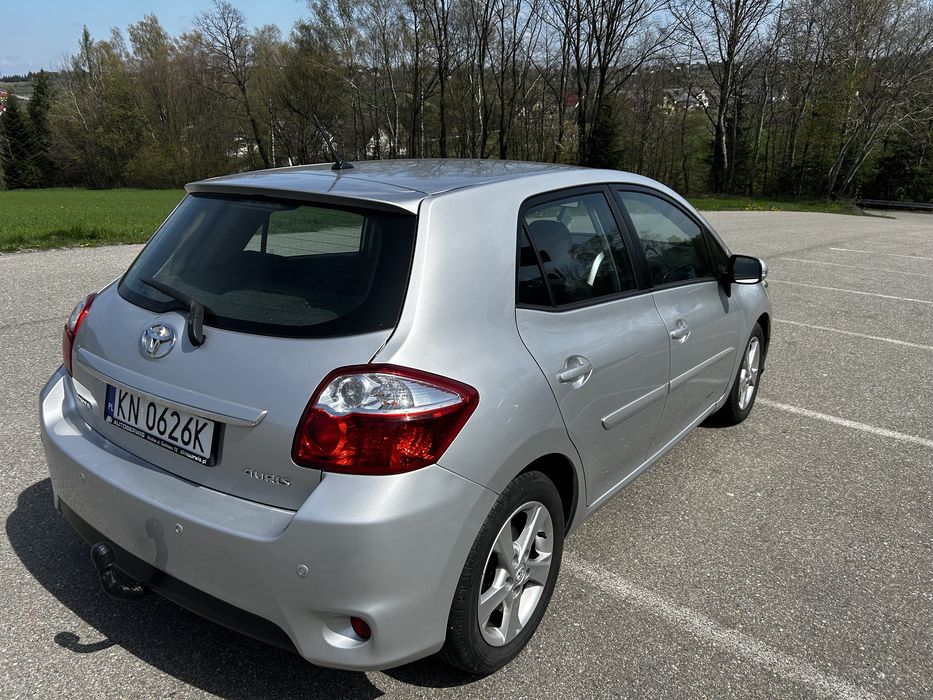 Toyota Auris 2.0