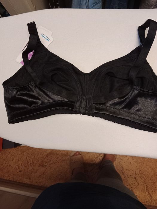 Stanik nowy 90b Naturana