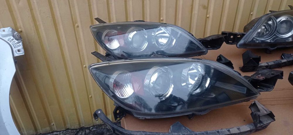 Мазда 3 Передние Фары