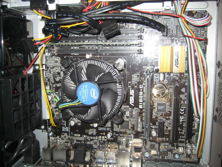 Системний блок ПК i5-6400/B150M-C socket 1151/ DDR4 16gb/ SSD 240/400W