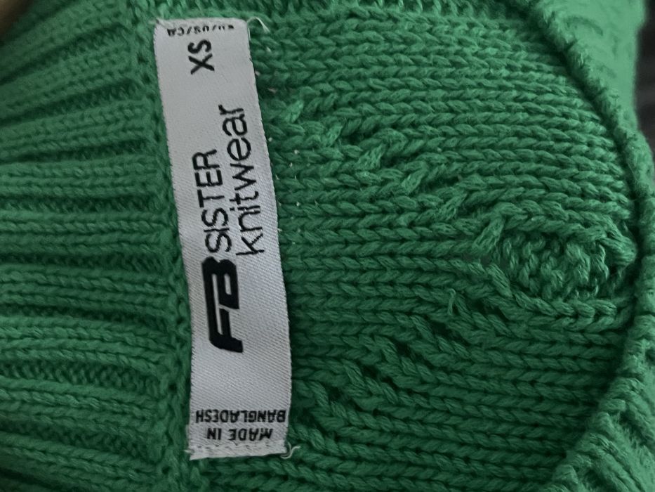 вʼязана жилетка