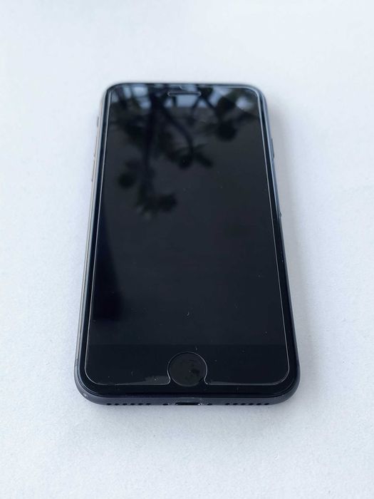 iPhone 8 64gb / bateria 100%