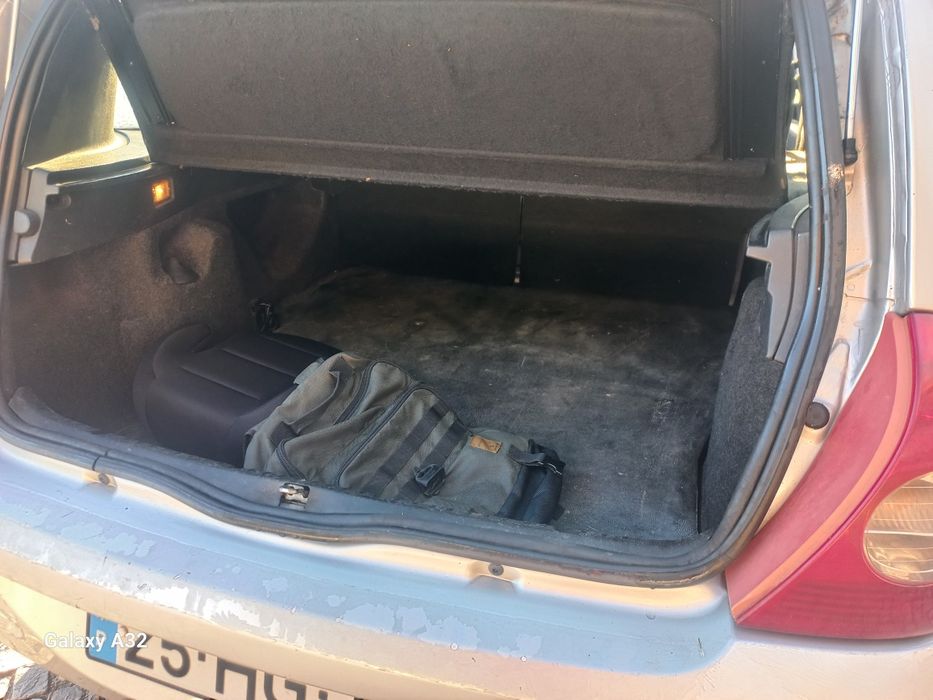 Renault clio comercial A/C