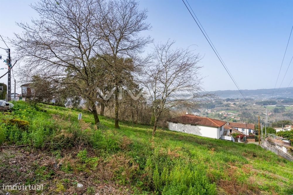Terreno Urbano  Venda em Caldelas, Sequeiros e Paranhos,Amares