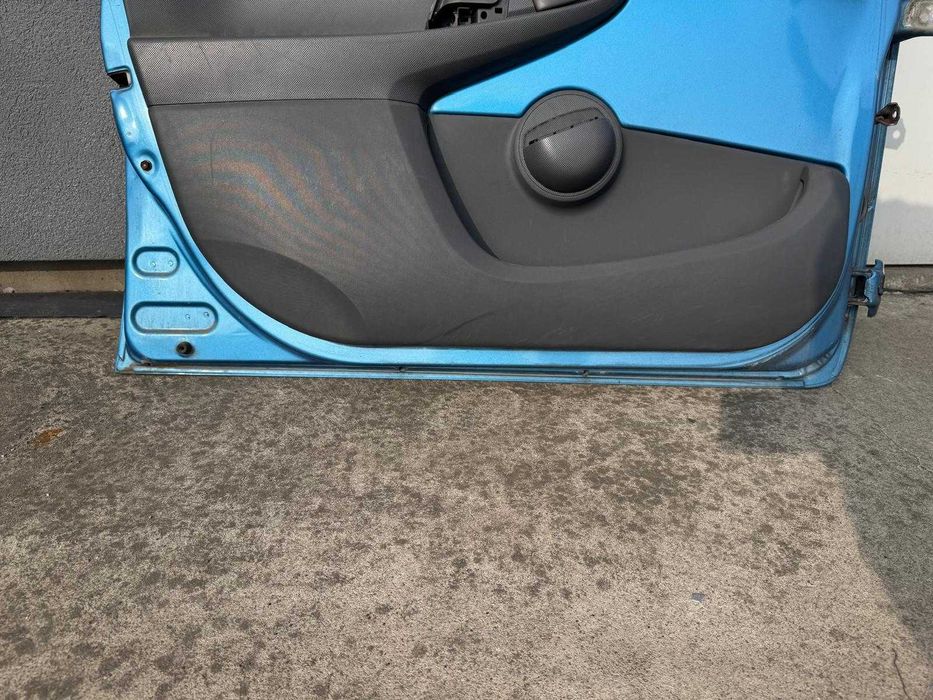Drzwi Kierowcy Lewe Przednie Peugeot 107 Citroen C1 Toyota Aygo