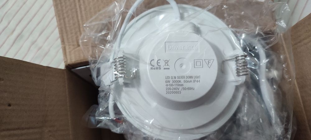 6 Lâmpadas Led Embutidas