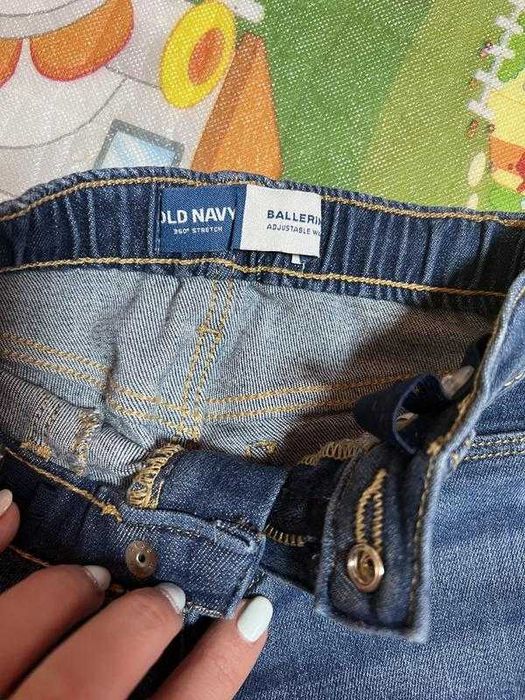Old navy супер скінні з потертостями як нові 86