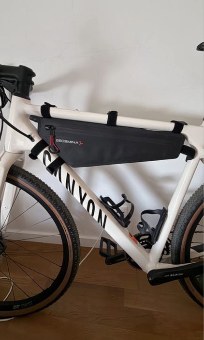 Torba Geosmina sakwa pod rame rowerowa bikepacking