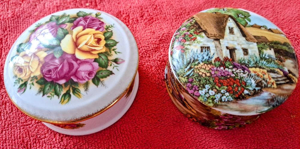 Pojemniki ceramiczne 2 sztuki