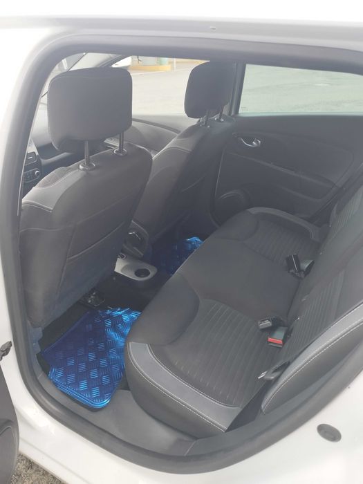 Renault Clio Sport Tourer DCI