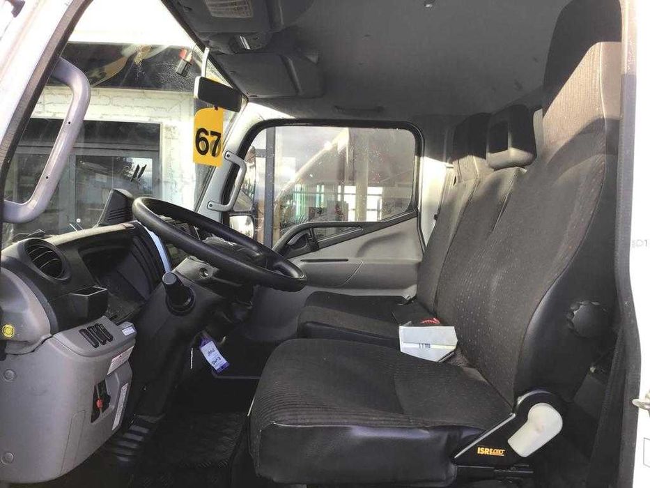 Mitsubishi fuso 7c18 de 2021