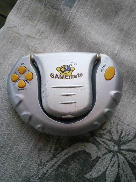 Gra elektroniczna retro