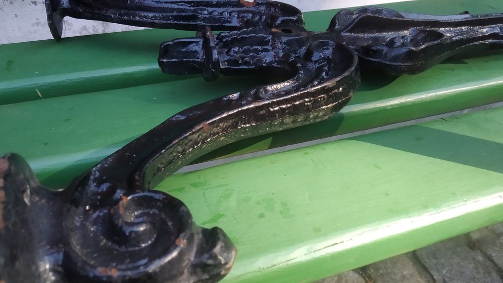 Zabytkowe nogi żeliwne stół ogród