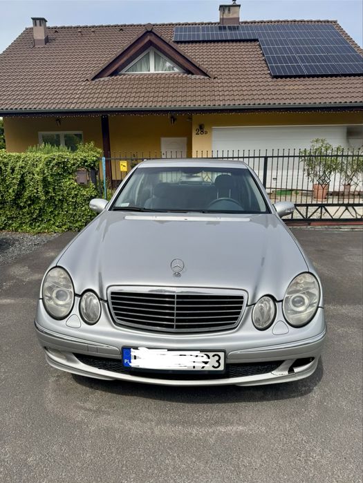 Mercedes-Benz Klasa E Mercedes W211 E220 CDI
