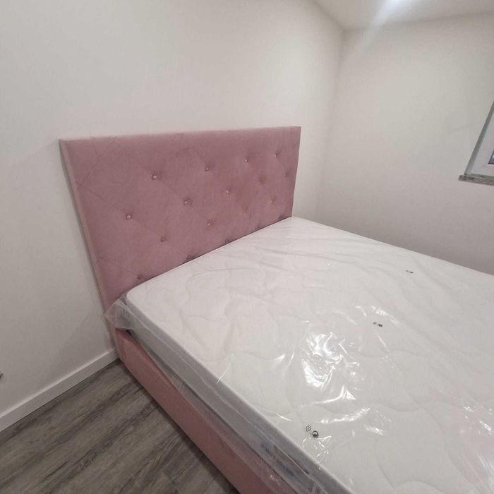 Camas de Casal Estofadas de Luxo 199€ Disp. em Várias Cores! 190x140m!