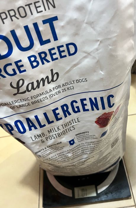 Sorzedam otwarta karme.