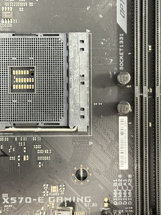 ASUS ROG Crosshair VIII Hero Wi-Fi X570