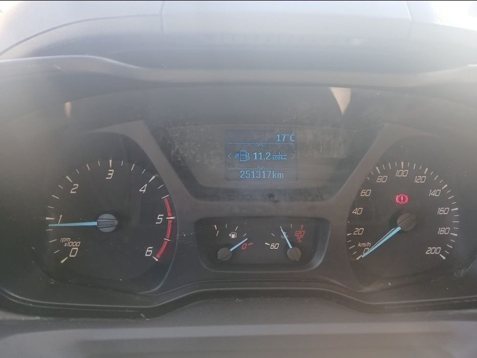 Ford Transit Custom 2.2 L2H1 12.500 €