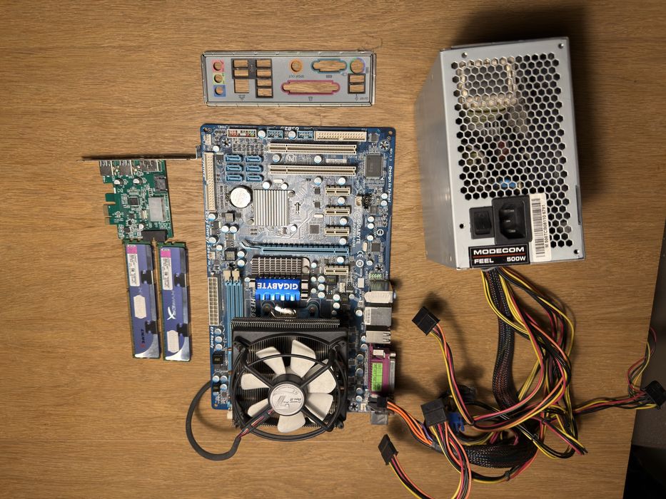 Płyta główna Gigabyte  + procesor AMD Phenom X2  + ram + zasilacz 500W