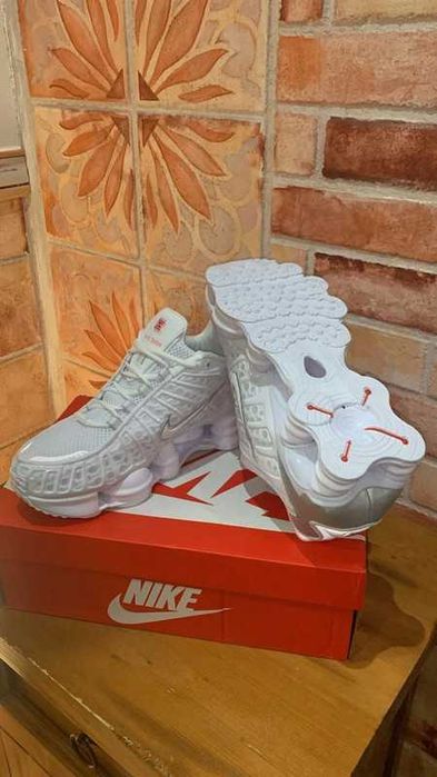 Buty sportowe Nike Shox TL White r.46