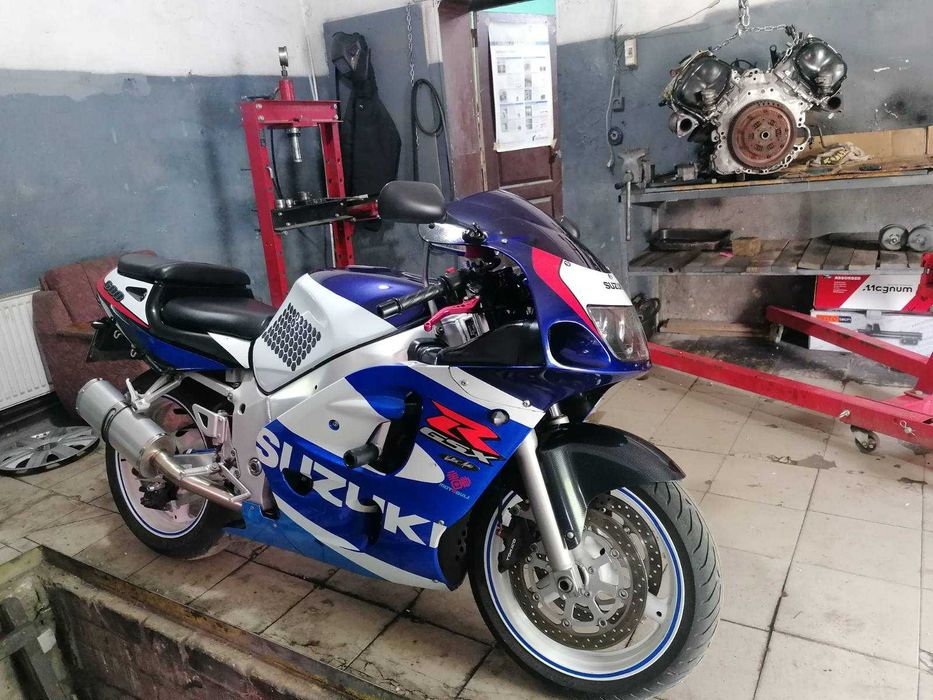 Suzuki gsx 600 R