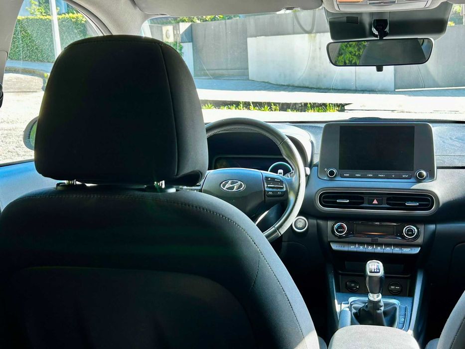 HYUNDAI KAUAI 1.0 T-GDI PREMIUM MY22 (TT) - De certeza que não vais espreitar?