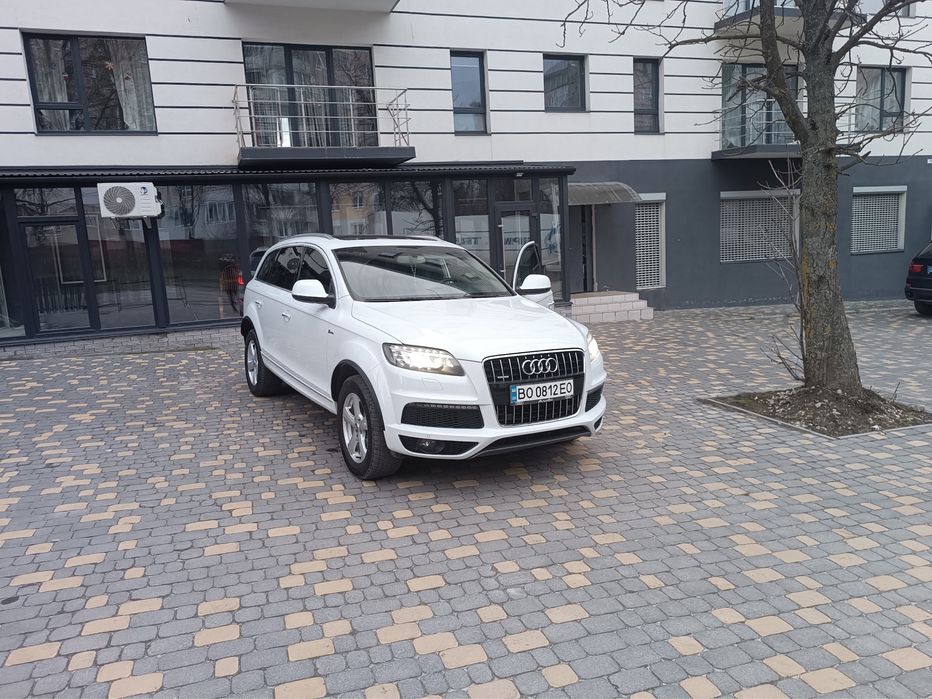 Продам Audu q7 ..