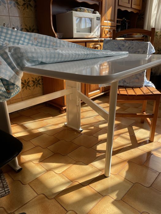 Mesa de Cozinha Extensivel