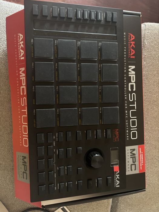 Akai Mpc studio