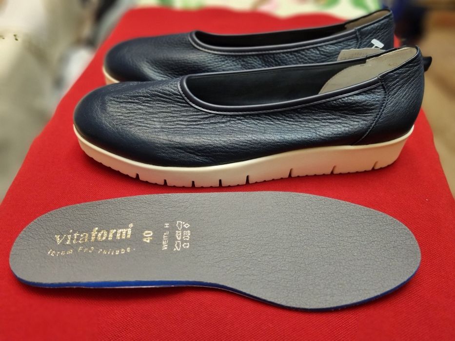 Baleriny damskie skórzane  roz.40 granatowe