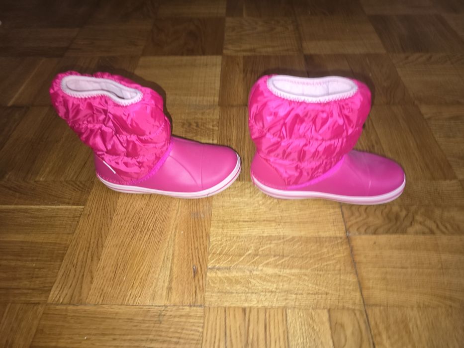 Продам чоботи зимові