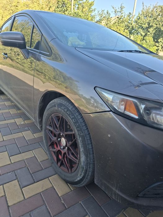 Продам Honda Civic IX