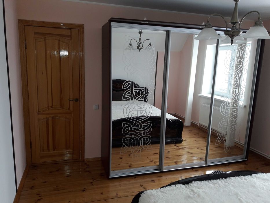 Продам будинок з ремонтом