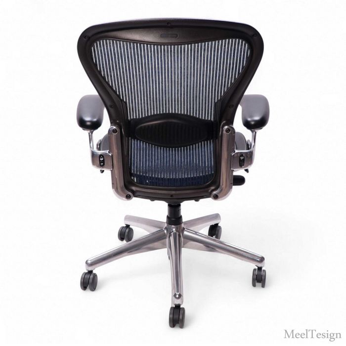 Fotel biurowy Herman Miller Aeron Classic B
