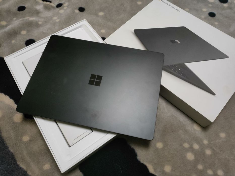 Microsoft Surface Laptop 2 – стиль, потужність і надійність!